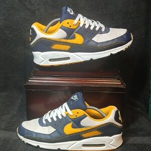 Nike Air Max 90 (MICHIGAN) Mens-12